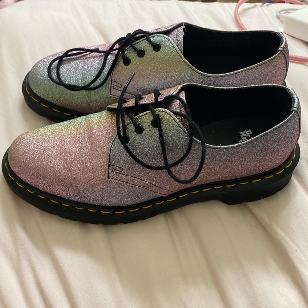 Dr. Martens Glitter Flats, Womens 9